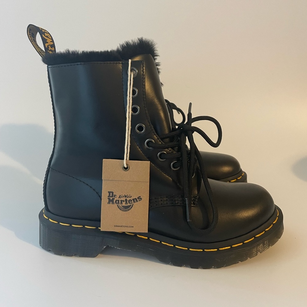 Dr. Marten’s 1460 Serena